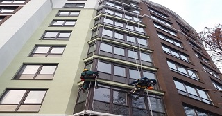 Установка крыши на балкон Новочеркасск цена от 1021 руб. м/2.